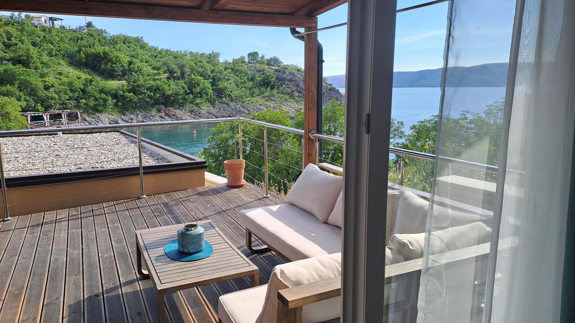 Hotel Boora Glamp Experience & Heated Infinity Pool Senj  Esterno foto
