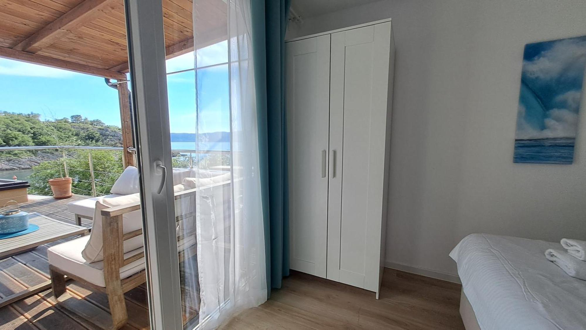 Hotel Boora Glamp Experience & Heated Infinity Pool Senj  Esterno foto