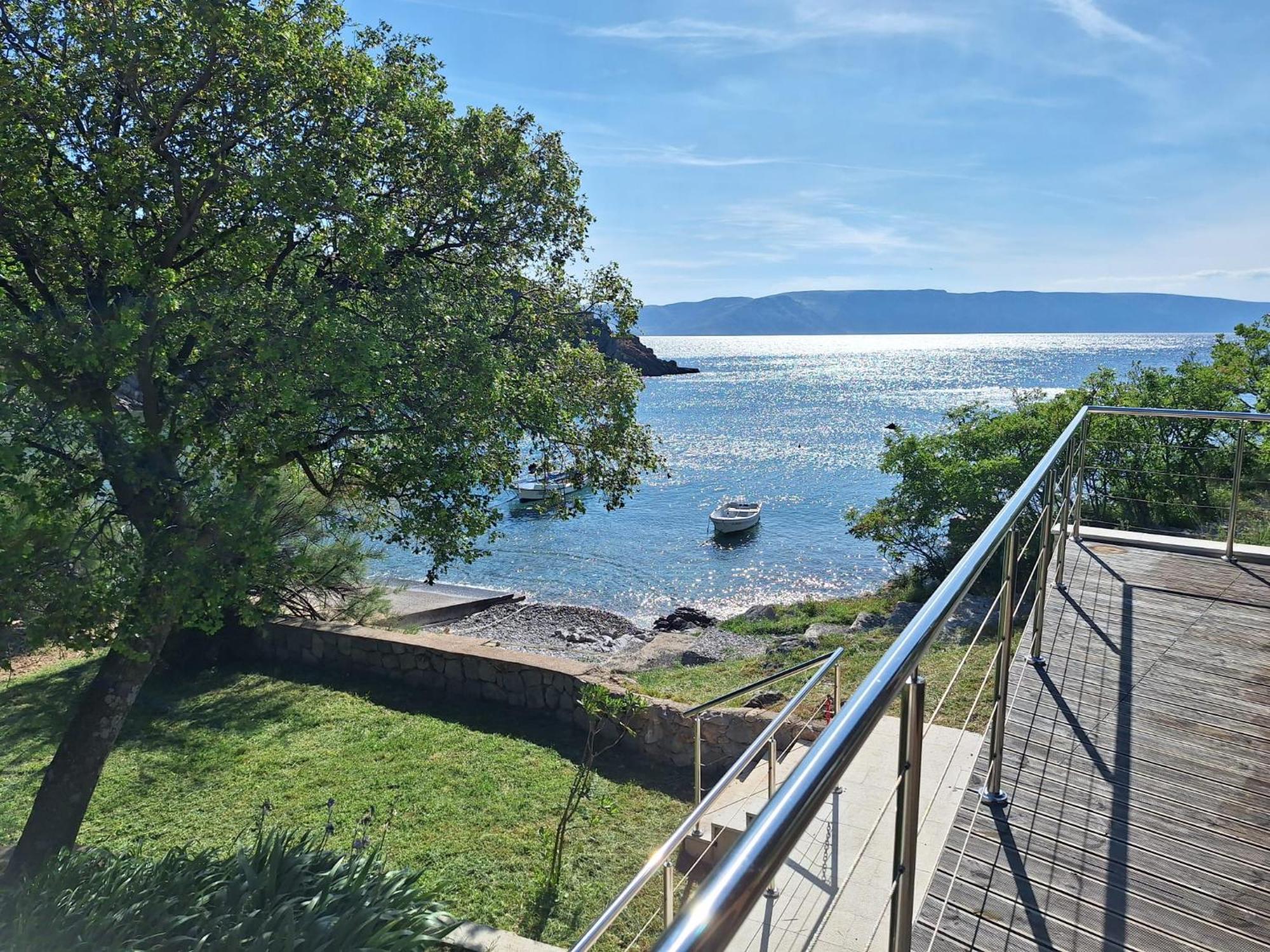 Hotel Boora Glamp Experience & Heated Infinity Pool Senj  Esterno foto