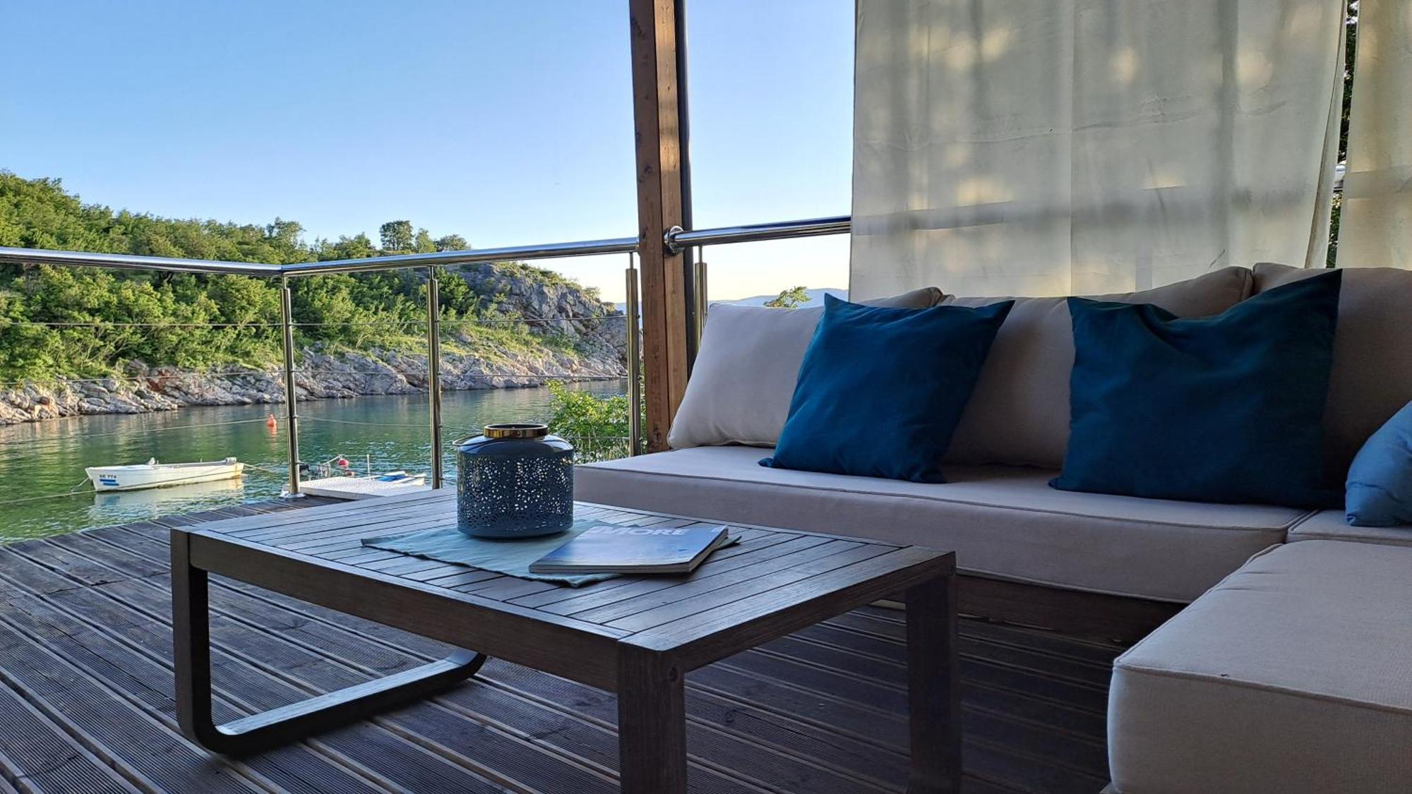 Hotel Boora Glamp Experience & Heated Infinity Pool Senj  Esterno foto