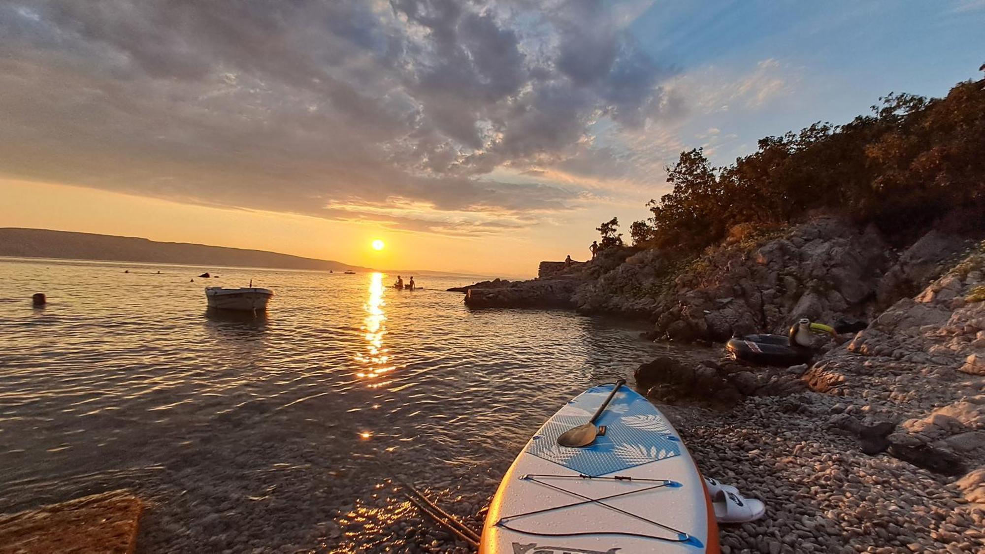 Hotel Boora Glamp Experience & Heated Infinity Pool Senj  Esterno foto